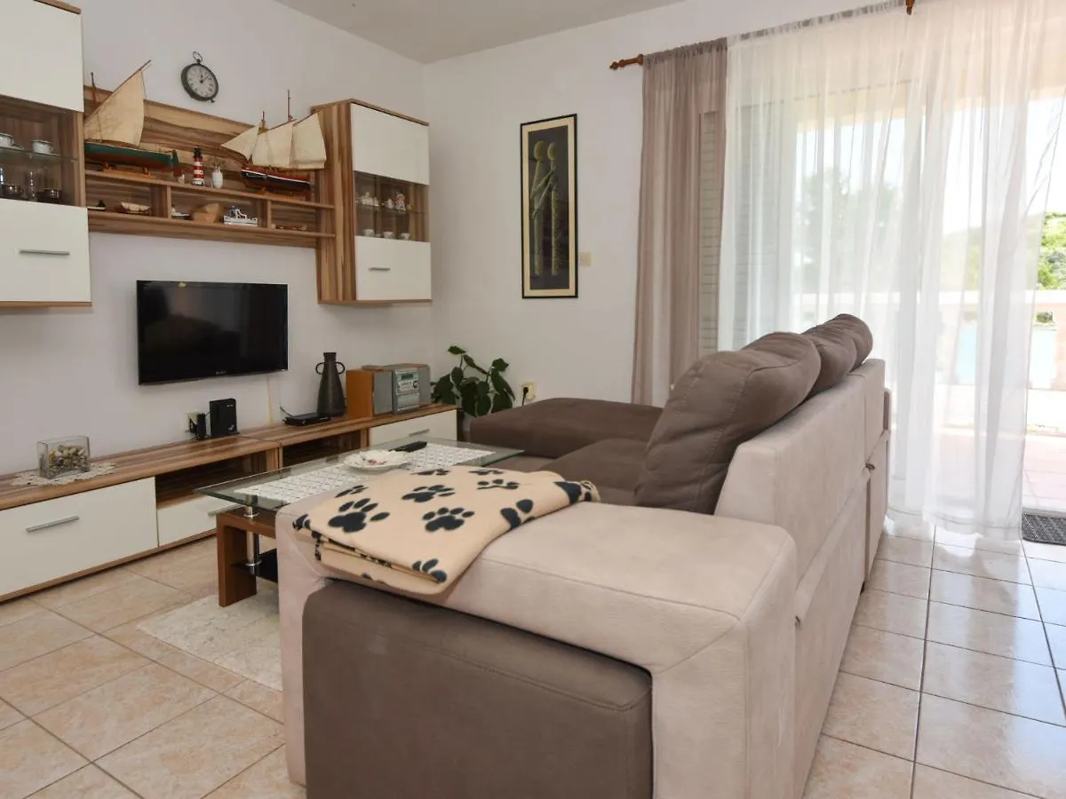 Holiday Home Cici By Interhome Mali Iz Croatia
