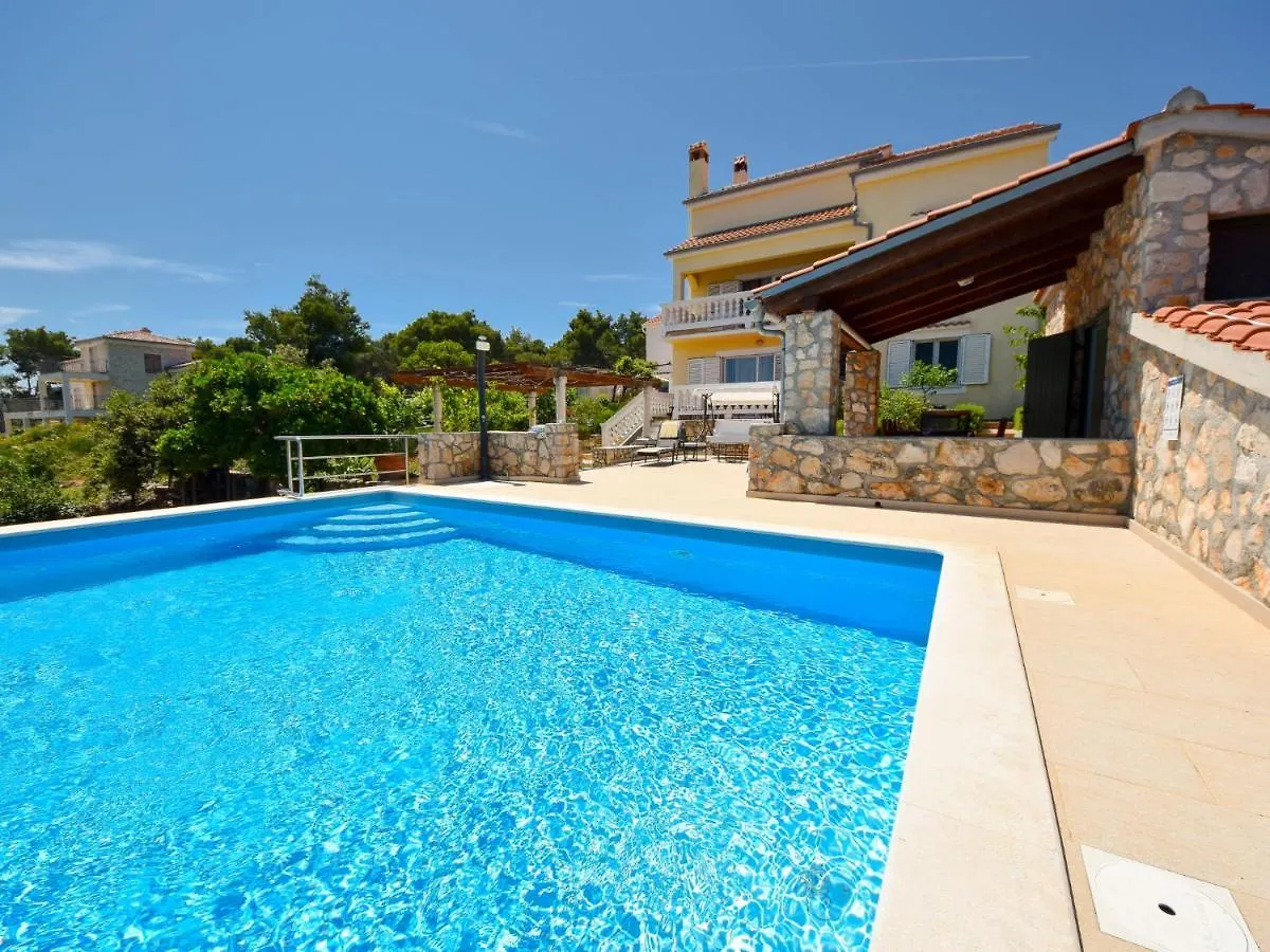 Holiday Home Cici By Interhome Mali Iz Croatia
